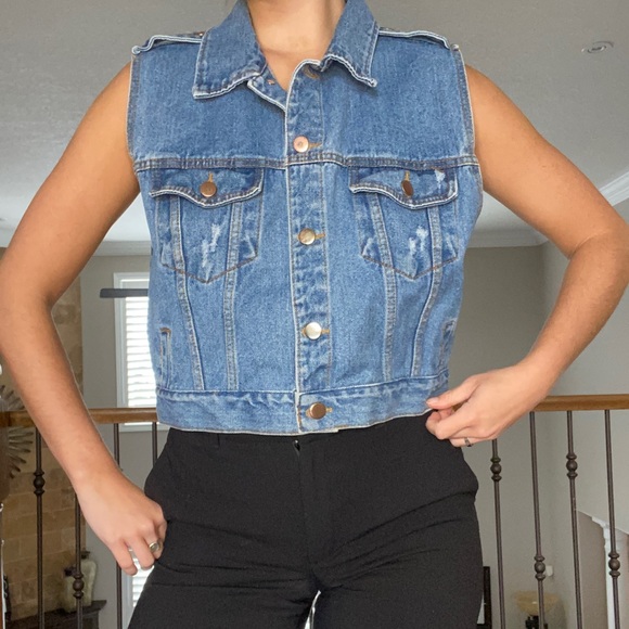 Stunning denim vest - Picture 3 of 3